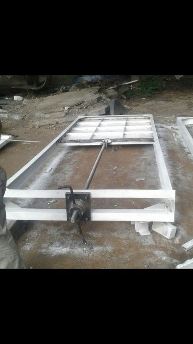 Редуктор, привод, винтоподъемник