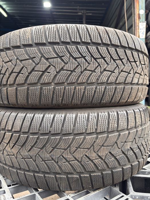 235/55/17 Continental 2 бр Dunlop 2023