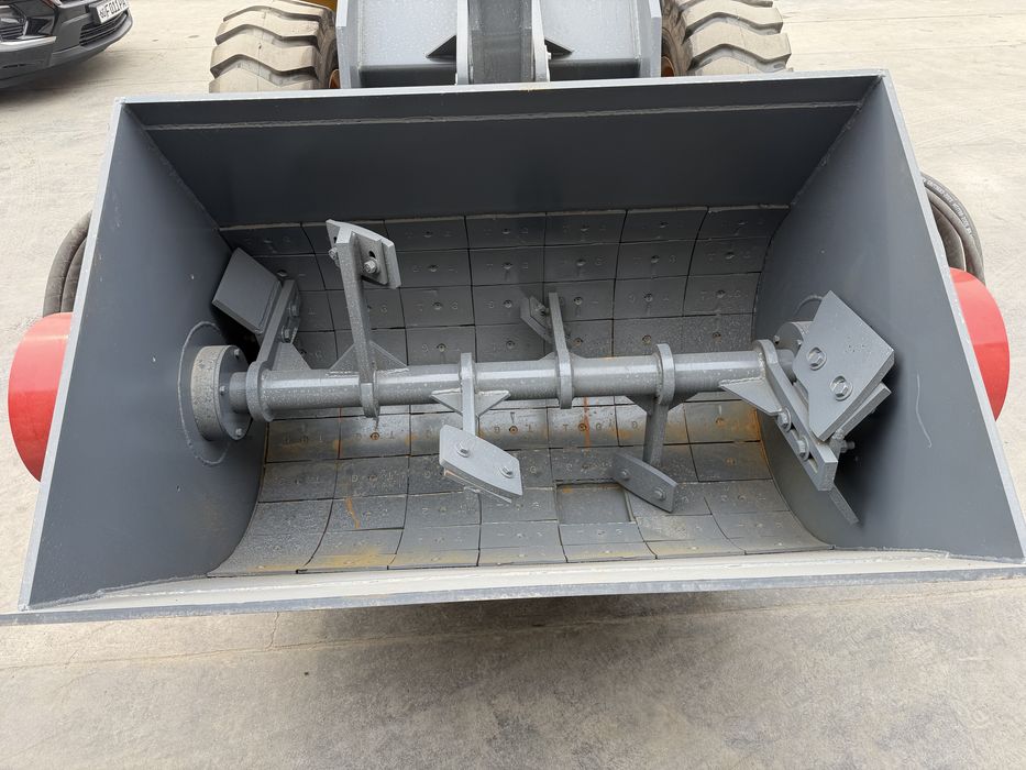 Дизельный погрузчик бетона сместитель