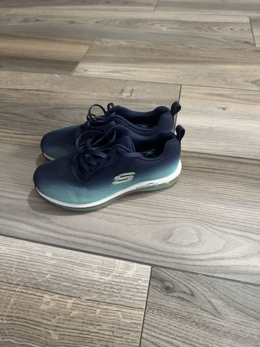 Vand adidasi copii Skechers