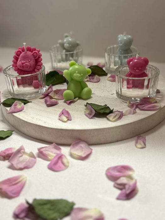 Подаръци, соеви свещи