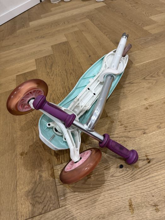 Trotineta Oxelo B1 500 3 roti cu lumini in fata