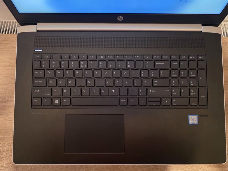 Лаптоп HP ProBook 470 G5 + ПОДАРЪК Мишка и Раница
