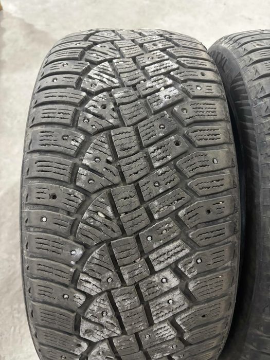 Продам резину 225/45/17