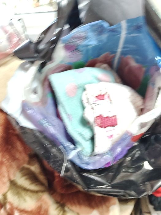 Отдам вещи на девочку