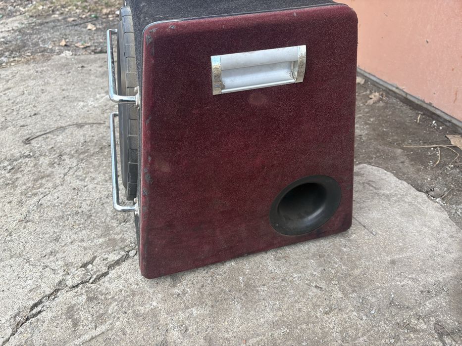 Сабвуфер в машину