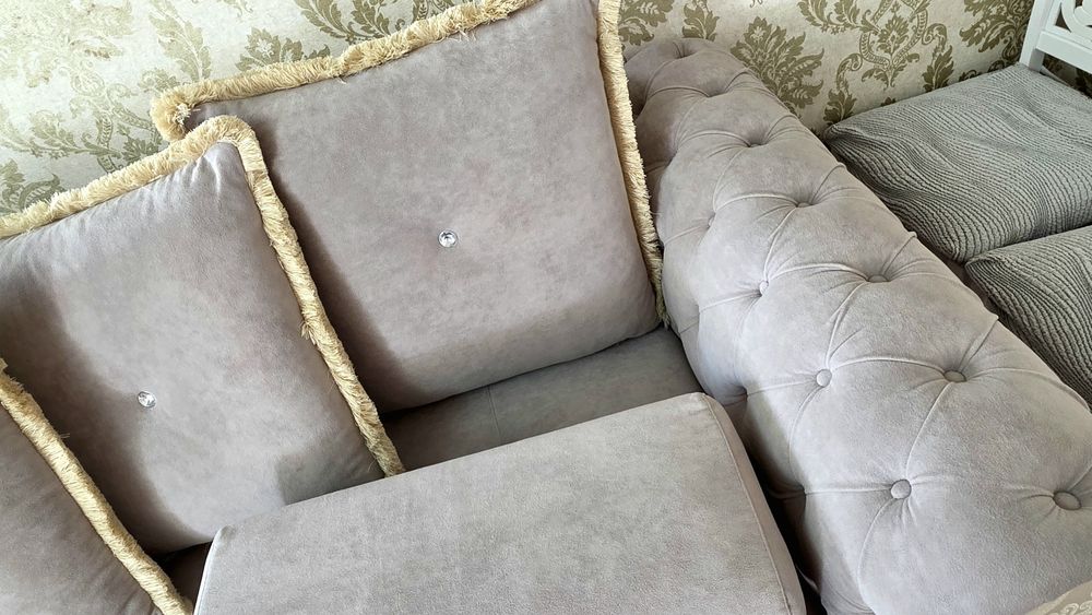 Диван для  гостинной