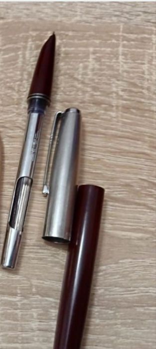 Stilou China model Hero argintiu