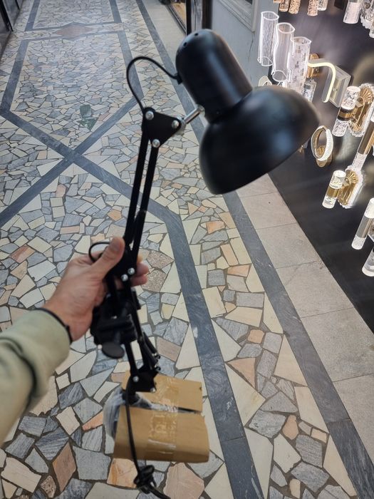 Harhil turdagi svitelniklar