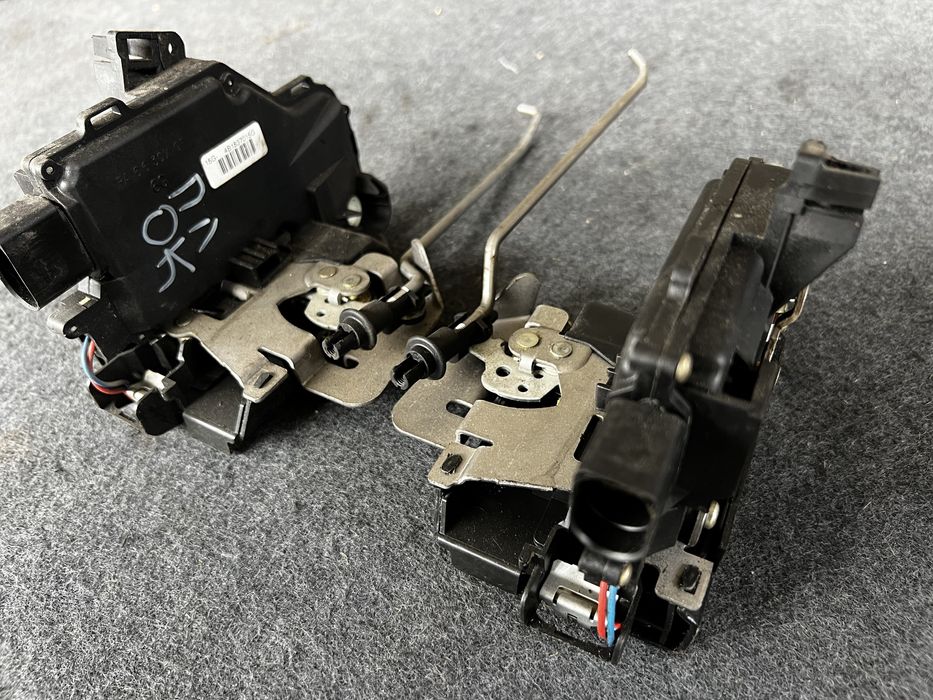 Брави врати ауди а4,б6- audi a4