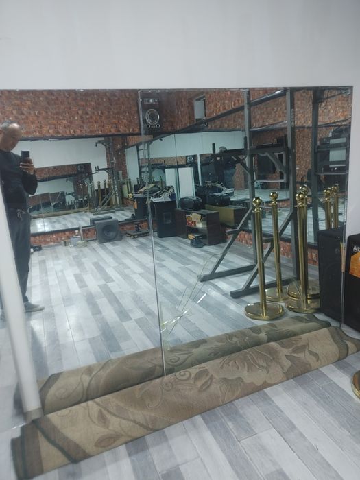 Продам зеркало состояние отличное