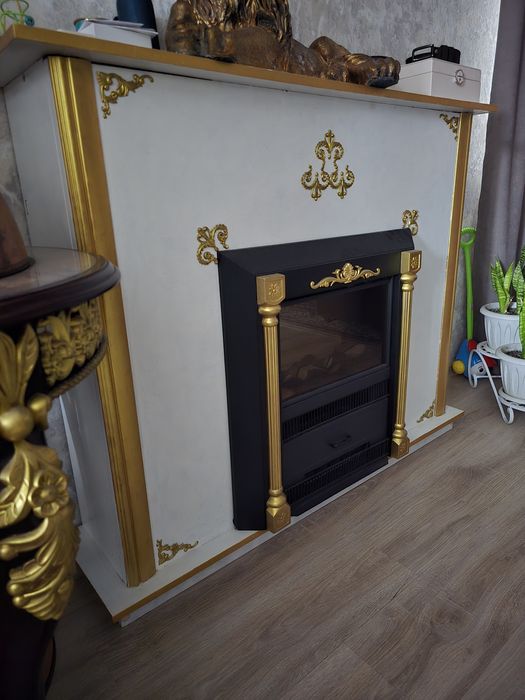 Продам электрокамин с порталом