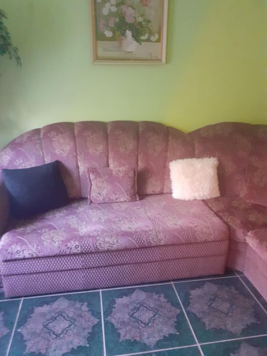 Coltar extensibil cu lada de depozitare