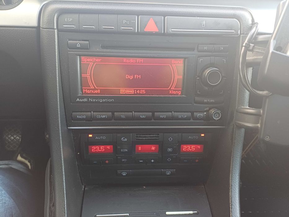 Vând Audi A4 break,1.9TDI,116CP,an2007.