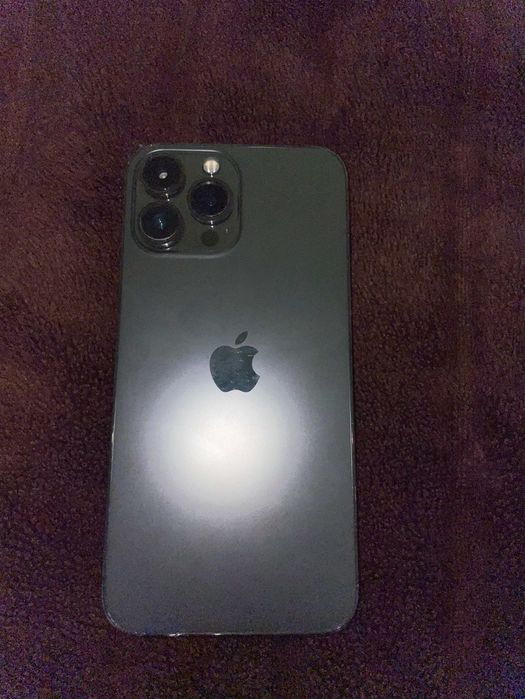 Vand sau schimb iphone 13 pro max