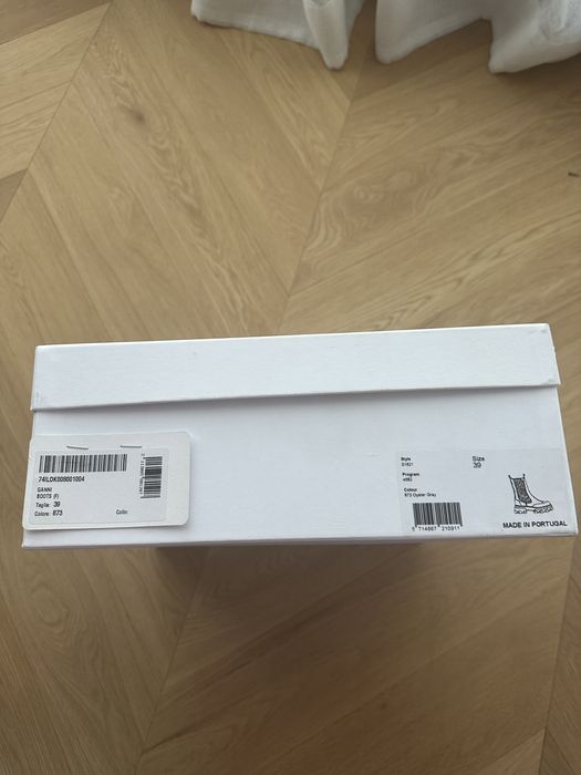 Ботуши Ganni 39 номер