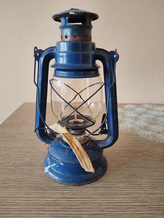 Газов фенер в син цвят