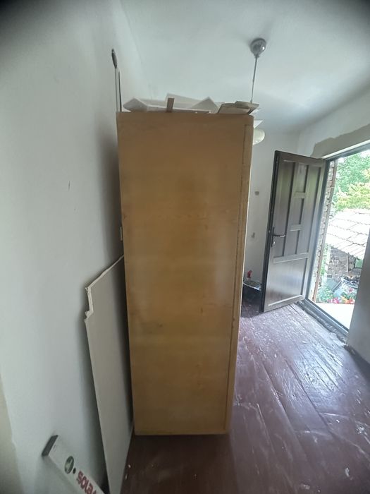 Гардероб - много запазен!