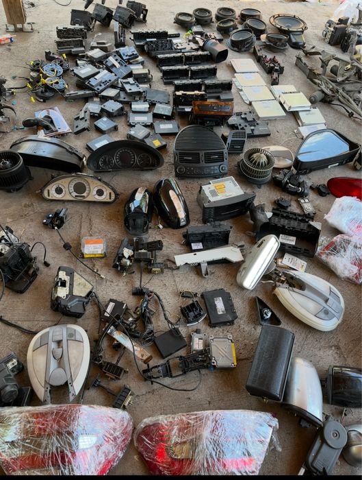 Авто части за W211 W210 W203 W220