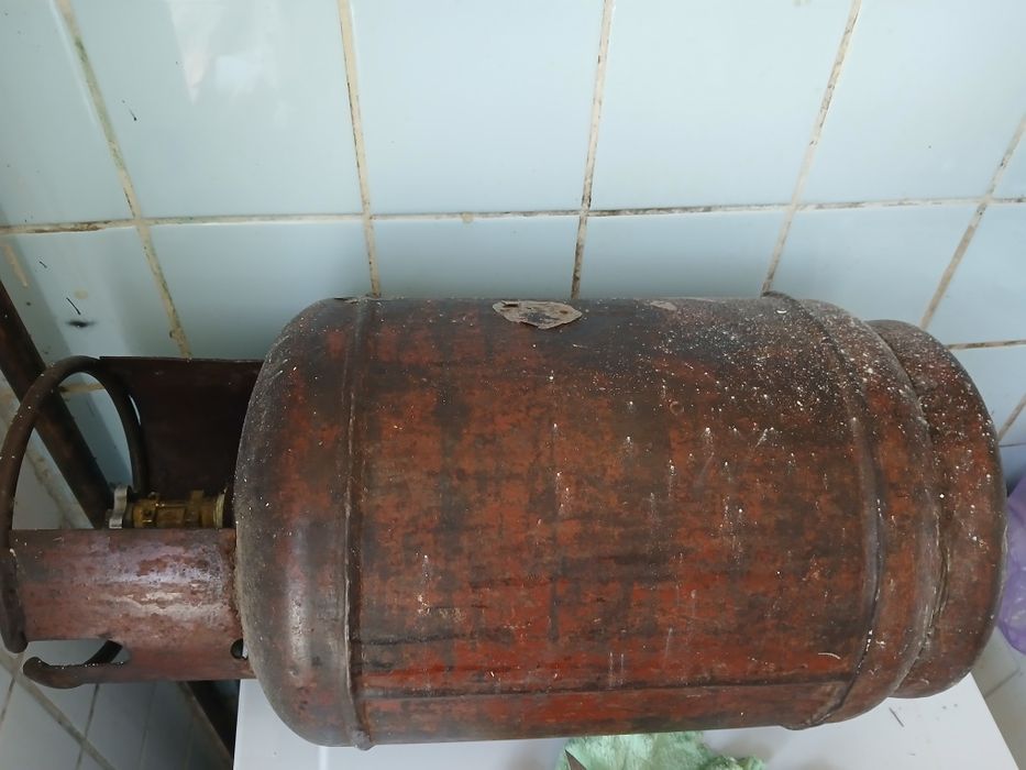 Продам газовый балон