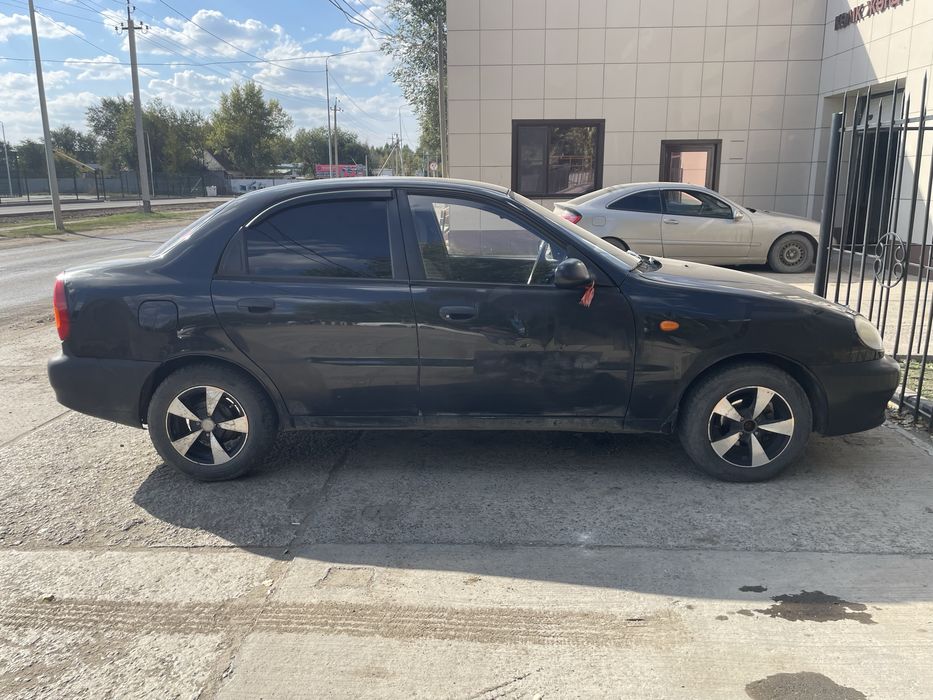 Продам машину Chevrolet Lanos