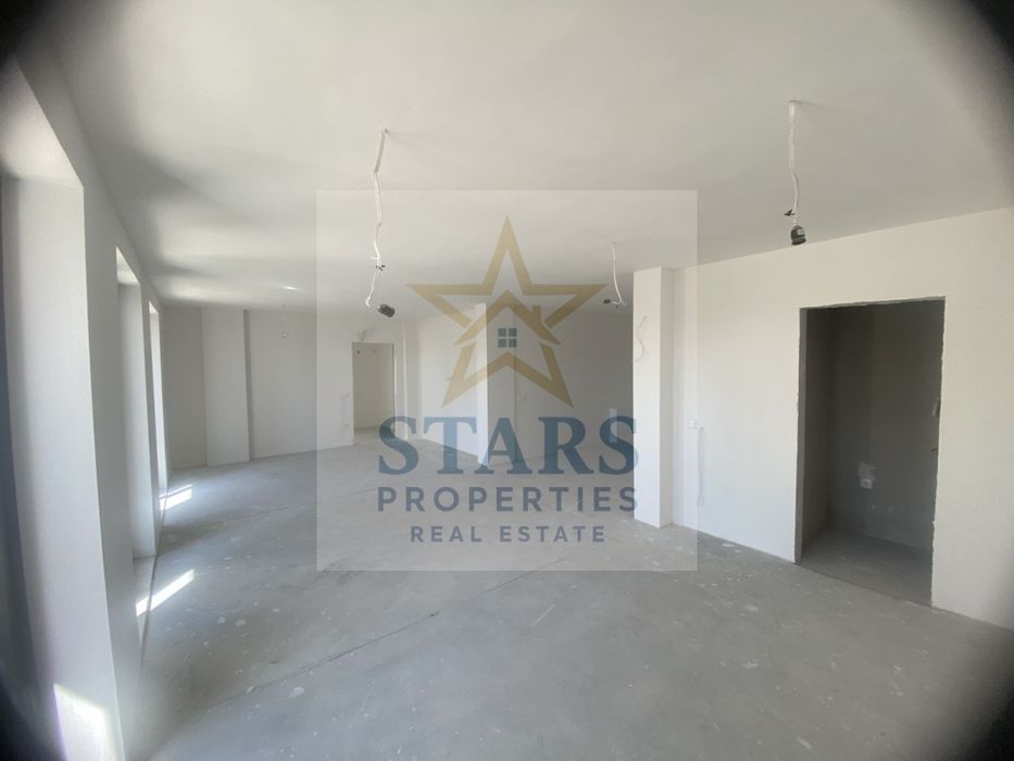 Продава се Тристаен апартамент в Варна, м-т Св. Никола - 200 кв.м за 1224 €/кв.м - Снимка #6