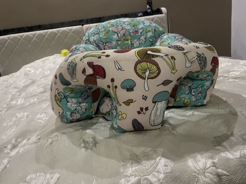 Сидушка для малышей.