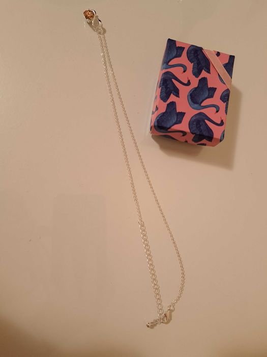 Дамско сребристо колие с лебед