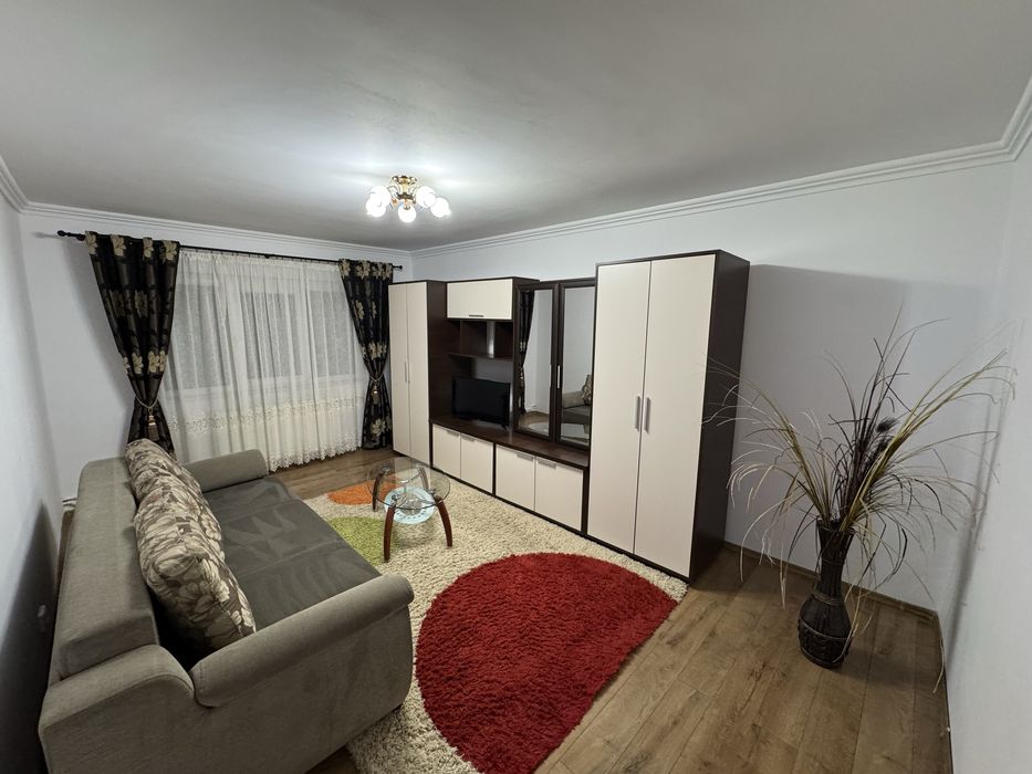 Apartament 3 camere decomandat