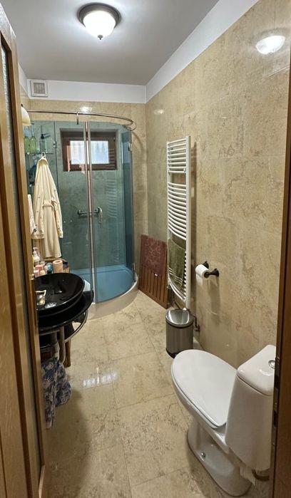 Vila deosebita, complet mobilata si utilata, zona exclusivista - direct de la PROPRIETAR