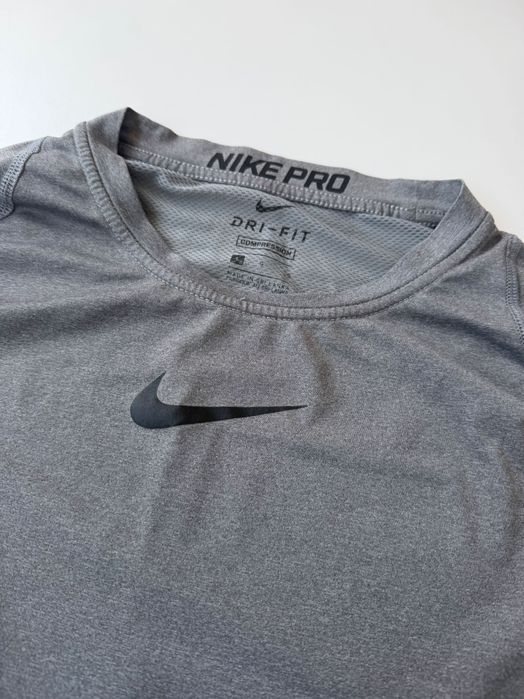 Nike Pro Compression Dri Fit мъжка еластична блуза размер L
