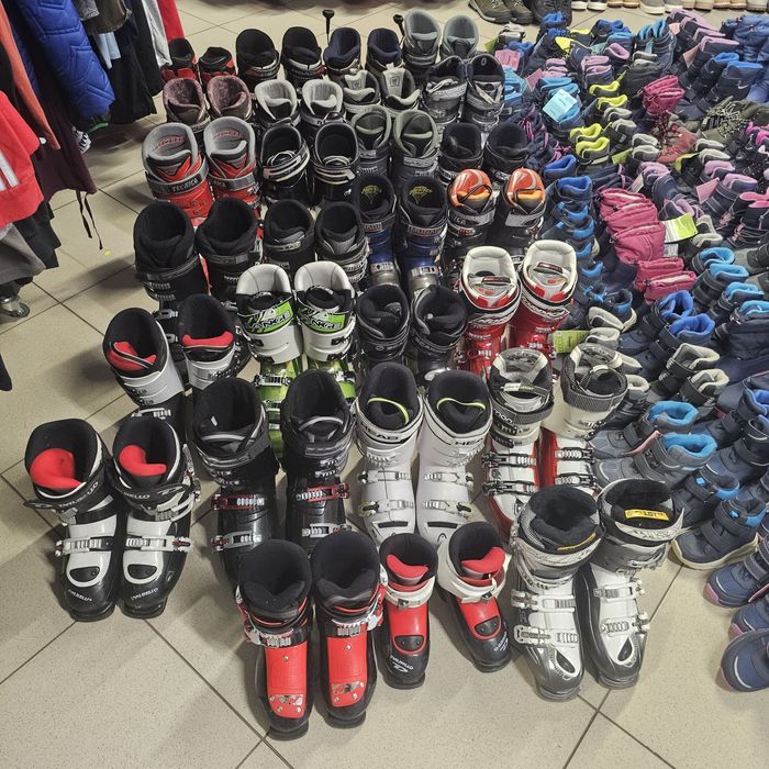 Clapari ski mai multe modele