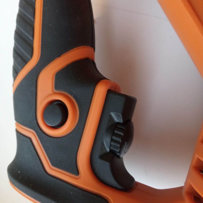 Сабельная пила фирма Razz