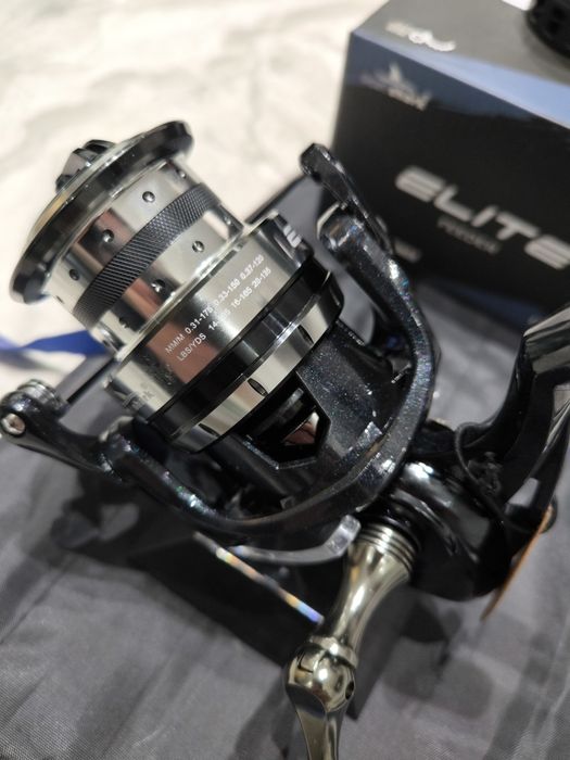 Lanseta Feeder ROBINHAN Dexter 3.9m,60-180g + Mulineta ELITE 6000