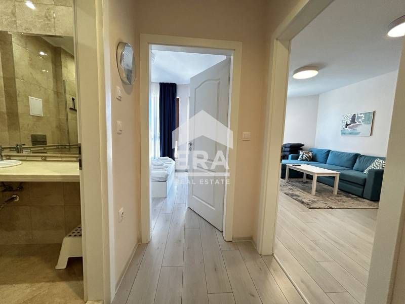 Продава се Двустаен апартамент в Варна, Чайка - 66 кв.м за 2357 €/кв.м - Снимка #9