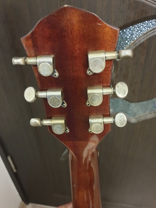 Chitară  clasică Fender f 1000