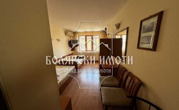 Продава се Къща в Велико Търново, Център - 300 кв.м за 1200 €/кв.м - Снимка #2