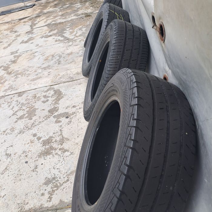 Cauciucuri continental 215/65/16 C