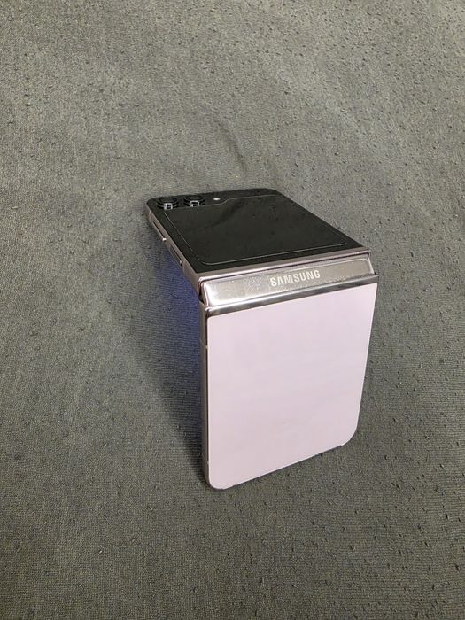 Samsung Flip 5 розов