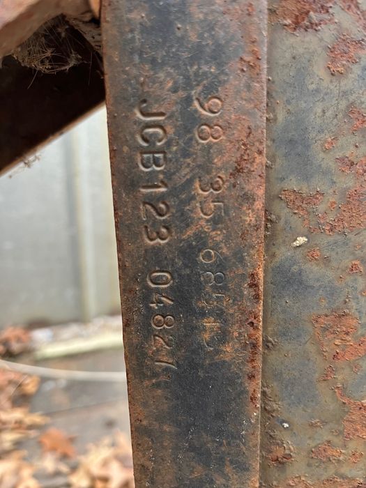 Вилици за комбиниран багер JSB