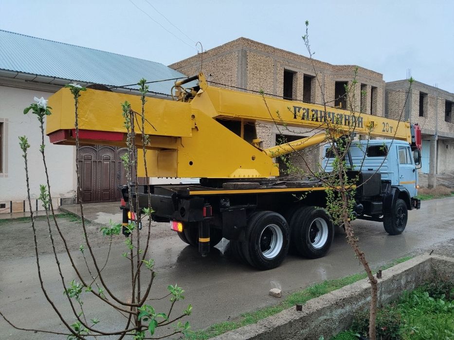 Автокран  20 тон 22 метр