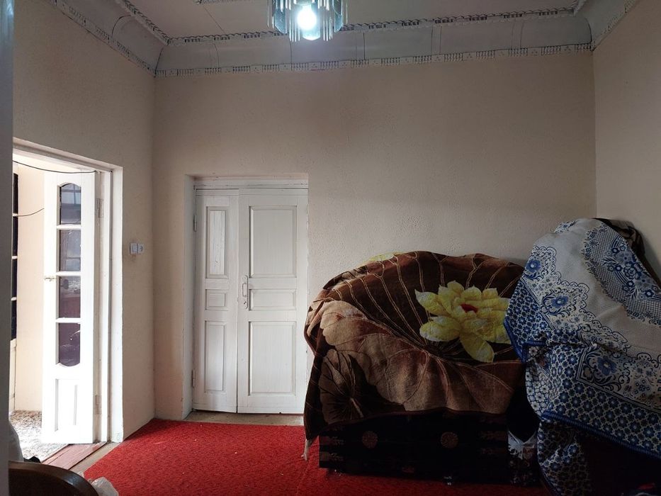 Фаргона шахар МАРКАЗИДА Ховли Уй Сотилади