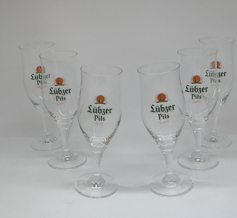 Комплект от 6 чаши за бира на столче, кристалин с вместимост 200 мл.