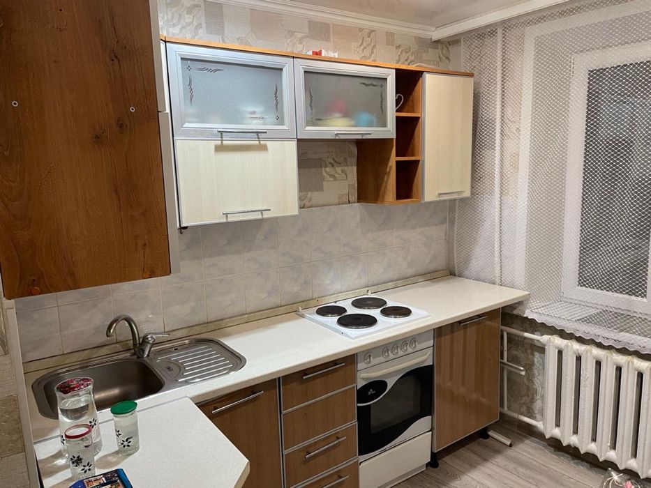 Кухонный гарнитур  б/у