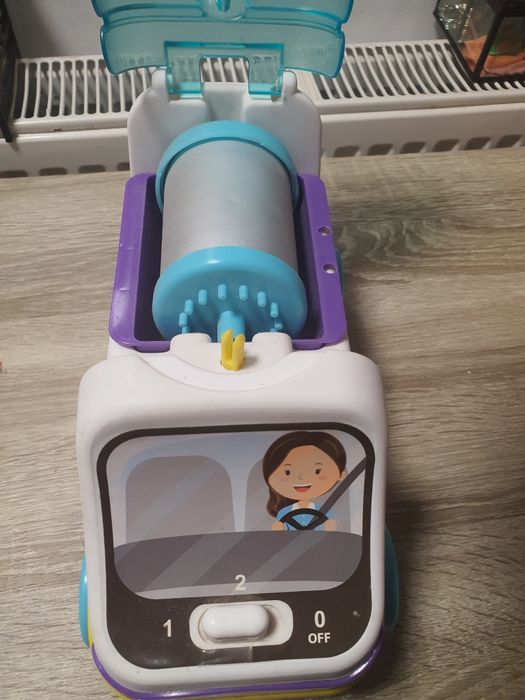 Camionul cu inghetata