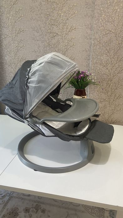 Продам  детскую качалку