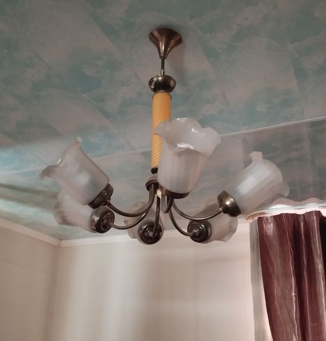 Люстра потолочная