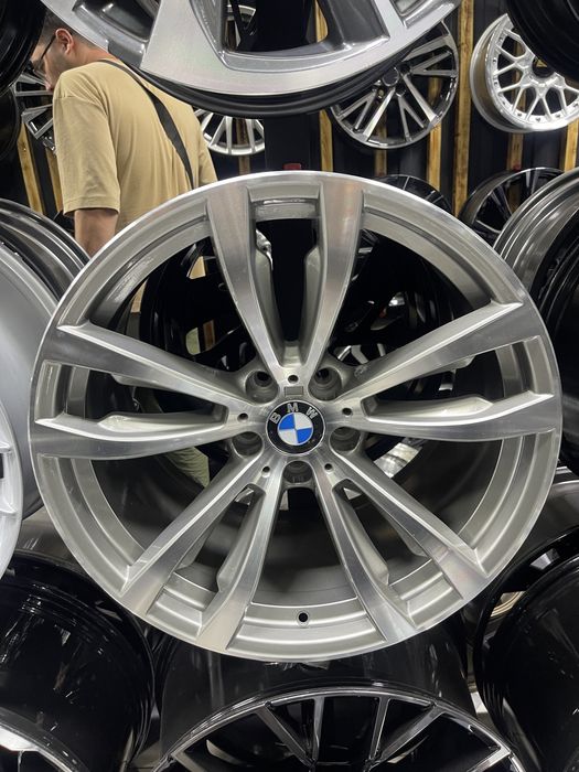 комплект диск R20 5x120 BMW