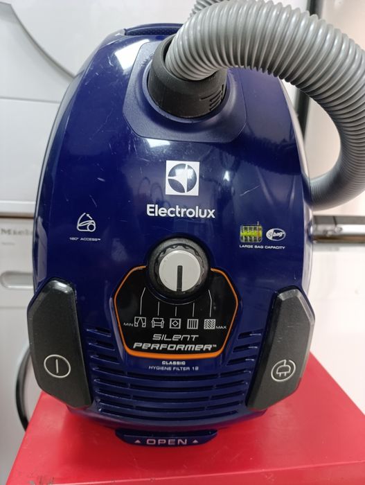 Прахосмукачка Electrolux
