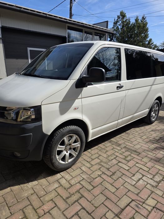 Volkswagen T5 2011